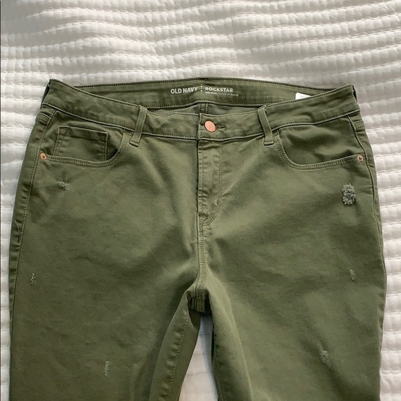 Green Jeans - Picture 2 of 4